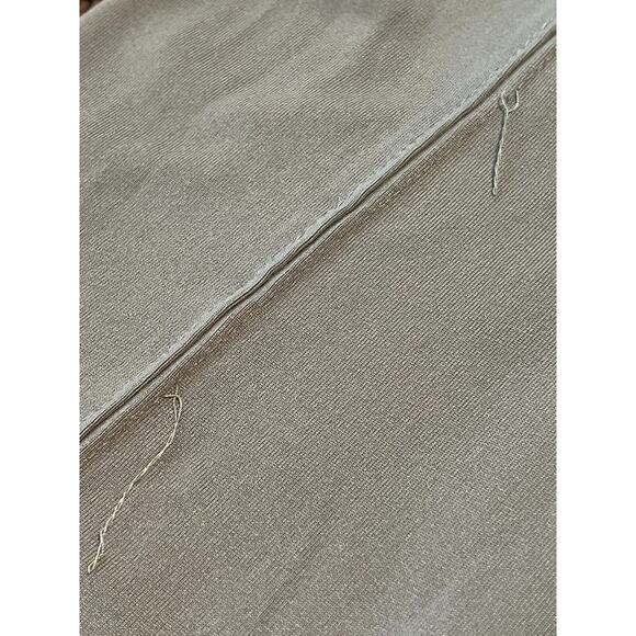 BEYOND YOGA Fold Over Waist Wide Leg Cropped Leggings L Gray Workout Gym Comfy - Picture 5 of 7